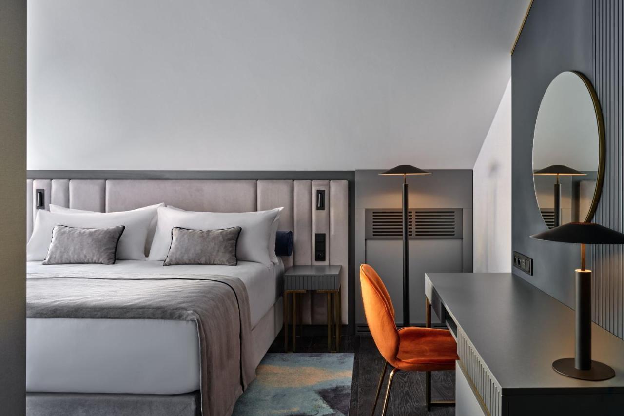 Garamond, A Tribute Portfolio Hotel, Old Town Hotel